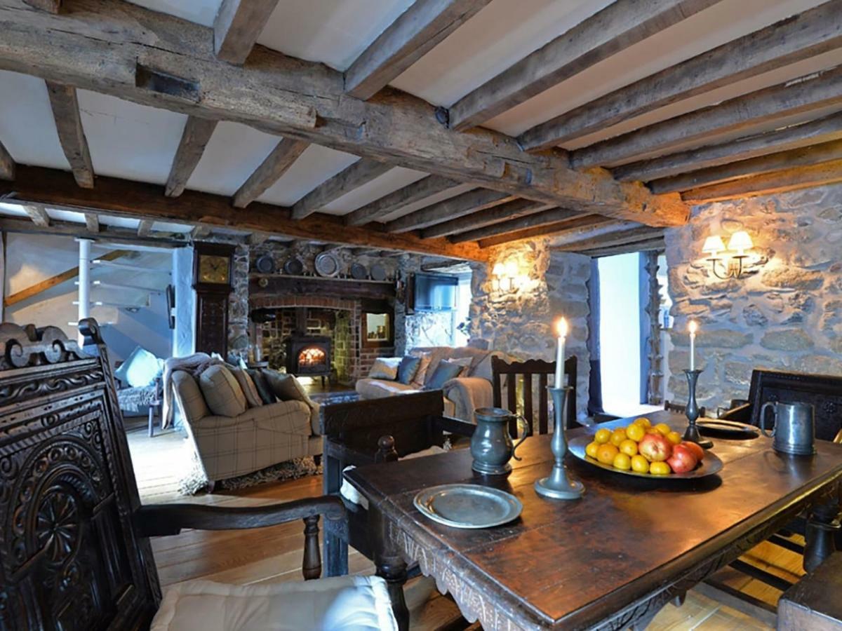 Oyster Cottage Бомаріс Екстер'єр фото