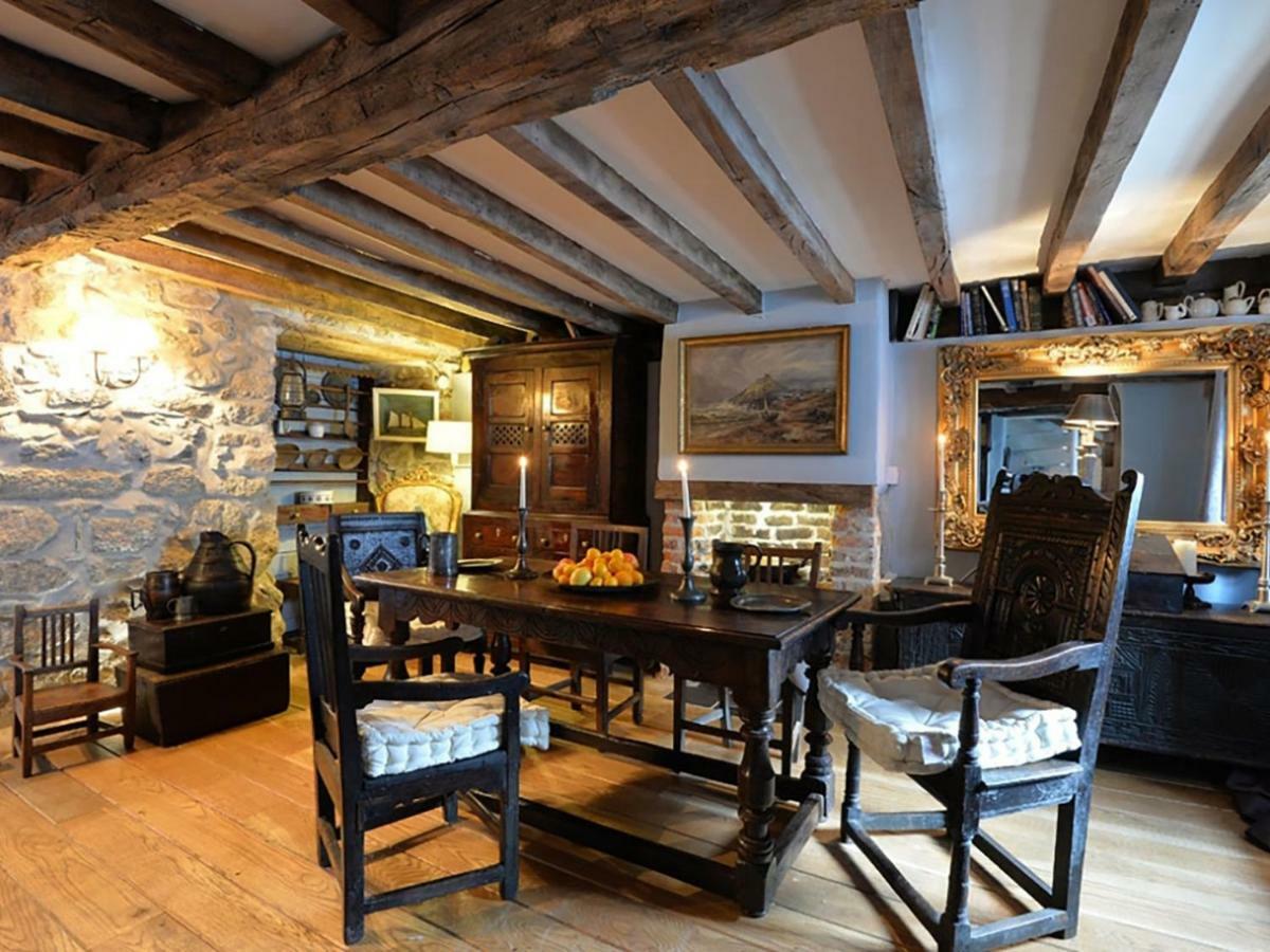 Oyster Cottage Бомаріс Екстер'єр фото